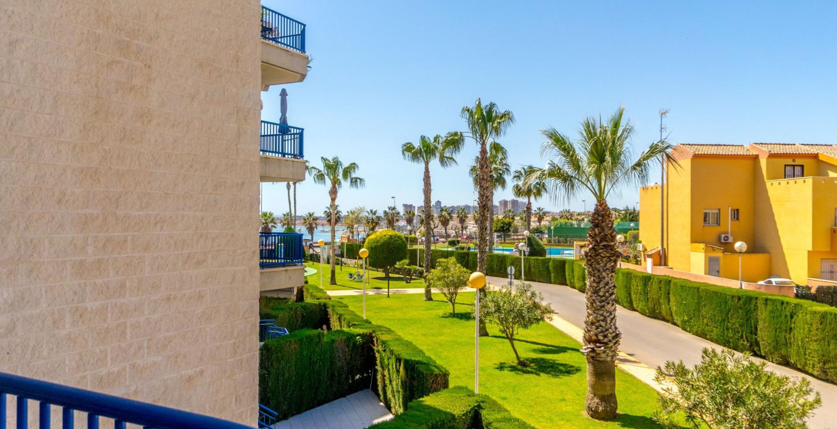 Resale - Apartment / flat - Orihuela Costa - Campoamor