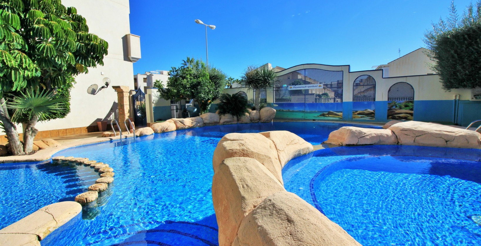 Resale - Apartment / flat - Cabo Roig