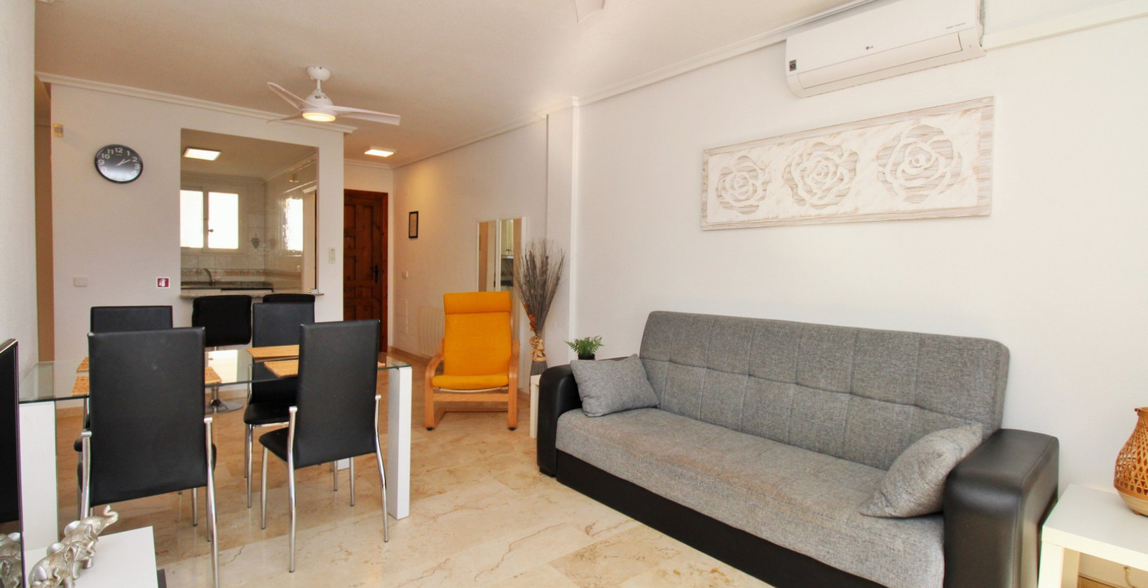 Återförsäljning - Lägenhet / lägenhet - Villamartín - Villamartin