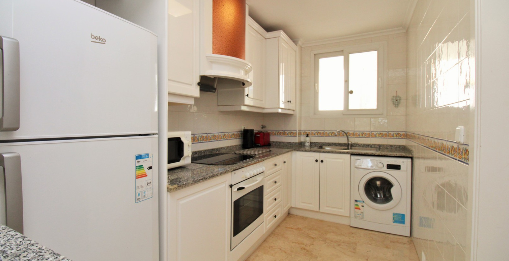 Återförsäljning - Lägenhet / lägenhet - Villamartín - Villamartin