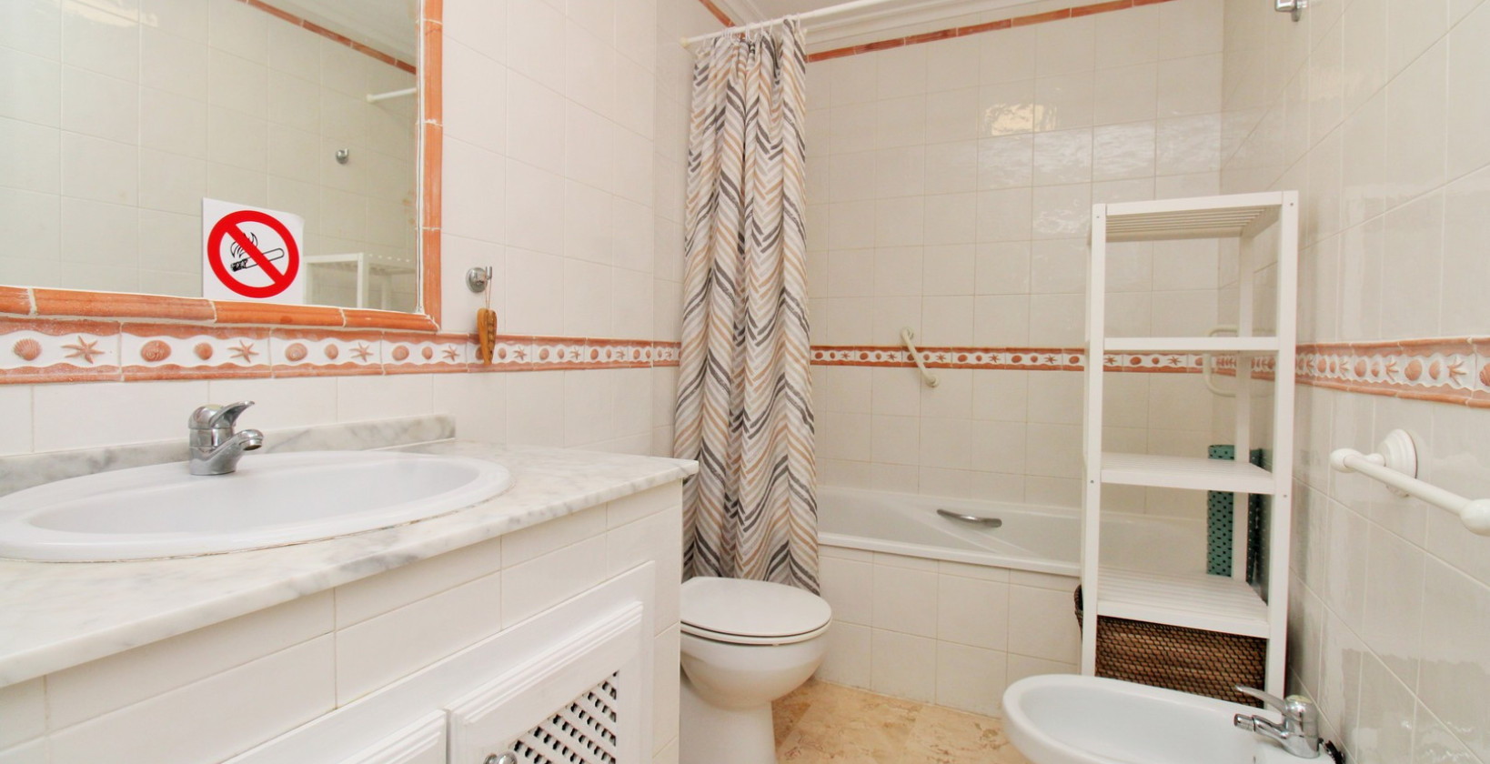 Återförsäljning - Lägenhet / lägenhet - Villamartín - Villamartin