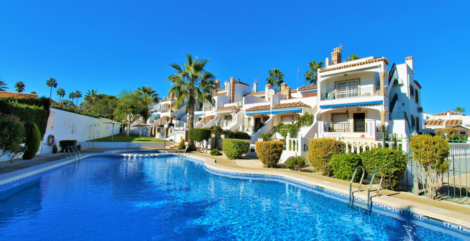 Resale - Townhouse - Villamartín - Las Violetas