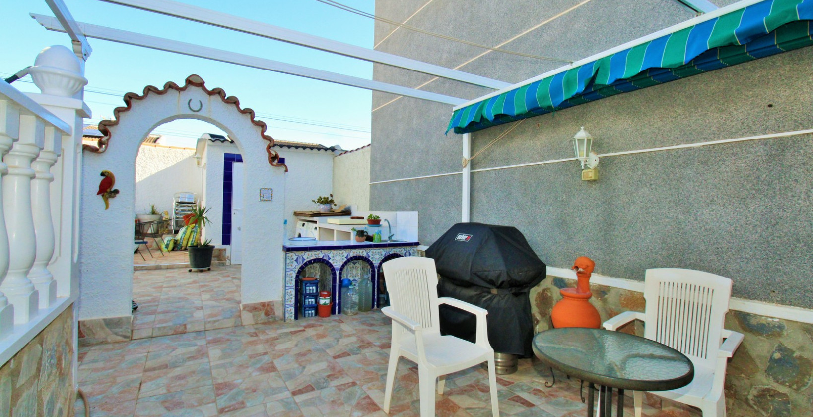 Resale - Villa - Torrevieja - El chaparral