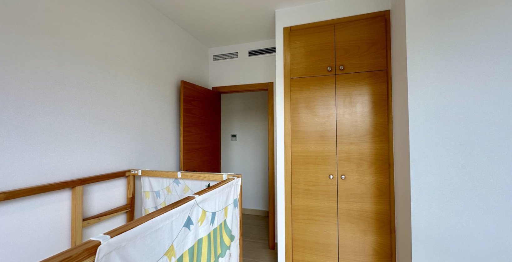 Resale - Apartment / flat - San Miguel de Salinas