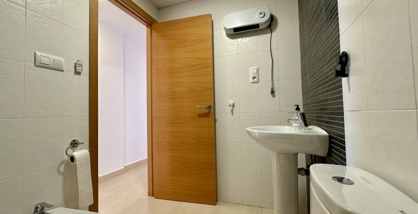 Resale - Apartment / flat - San Miguel de Salinas