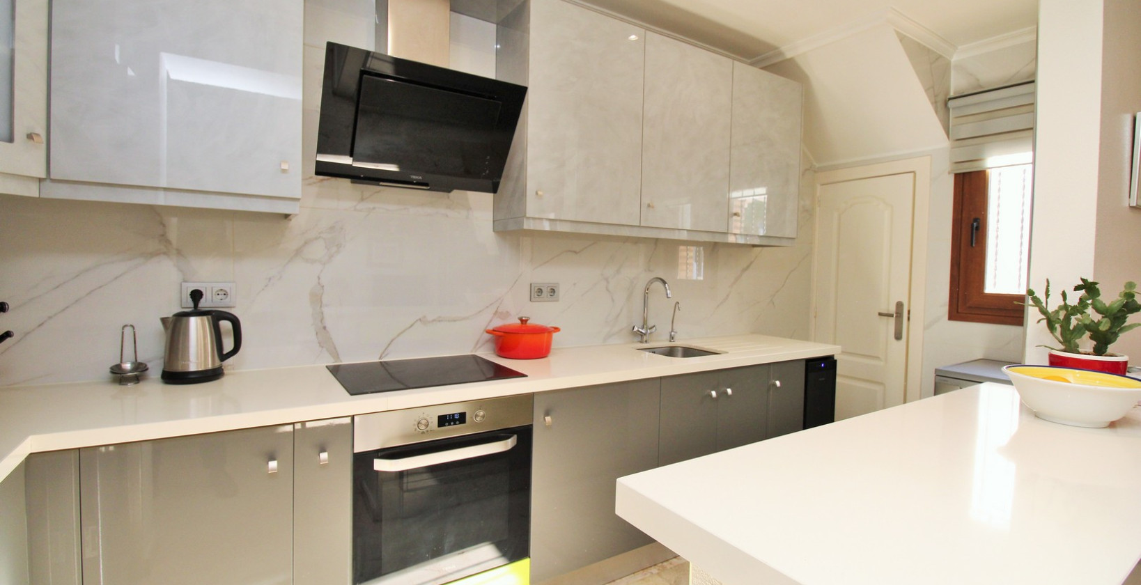 Resale - Apartment / flat - Villamartín - PAU 8