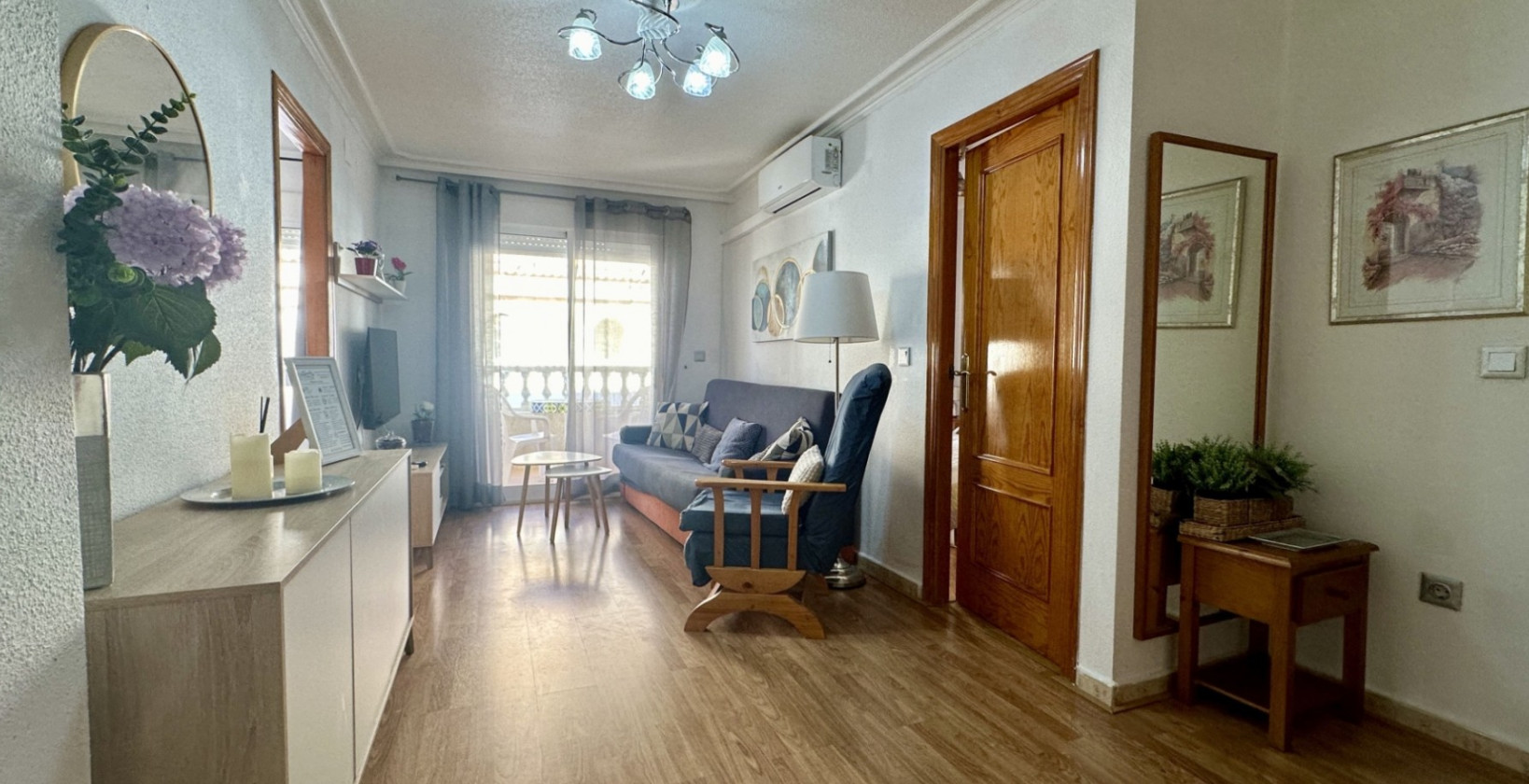 Resale - Apartment / flat - Torrevieja