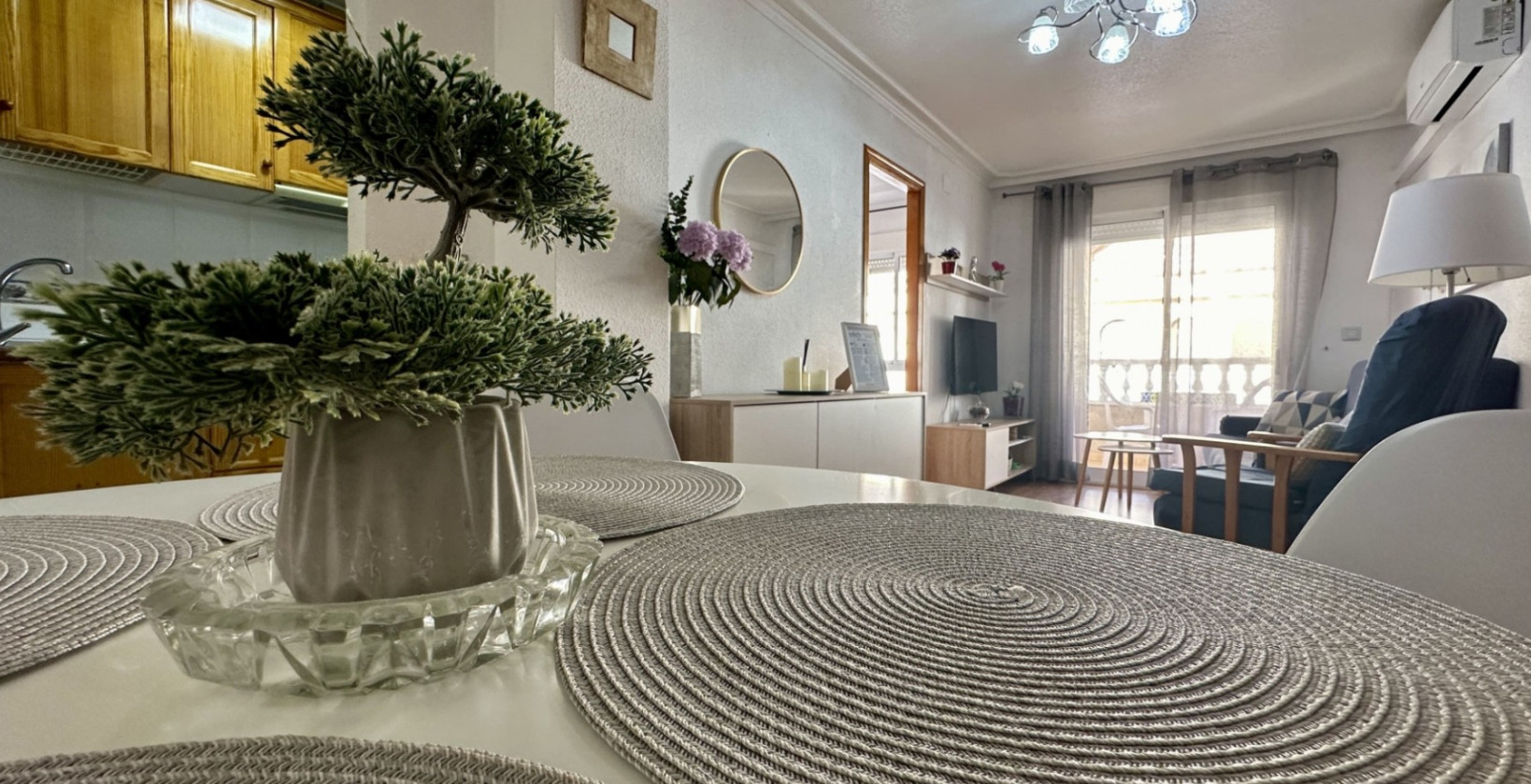 Resale - Apartment / flat - Torrevieja