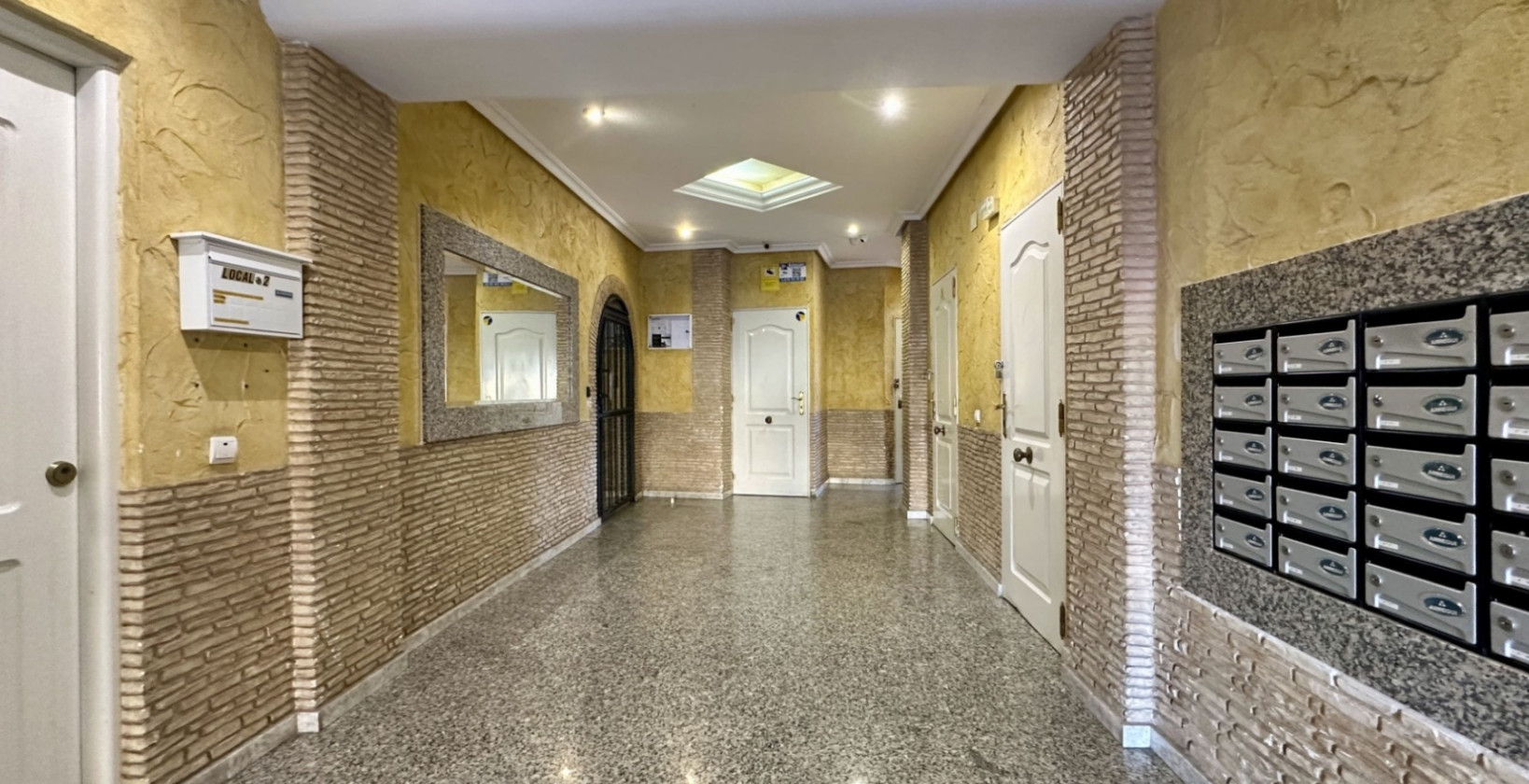 Resale - Apartment / flat - Torrevieja - El Molino