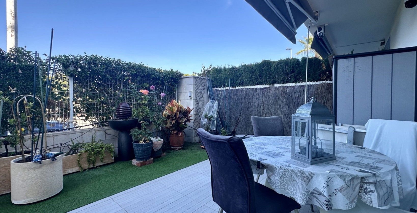 Återförsäljning - Lägenhet / lägenhet - Orihuela Costa - Punta Prima