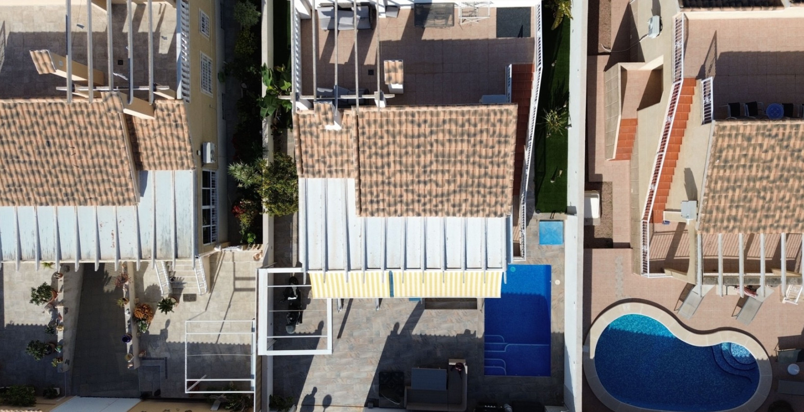 Resale - Villa - Orihuela Costa - Los Dolses