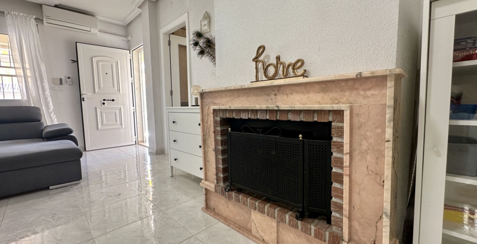 Resale - Villa - Orihuela Costa - Los Dolses