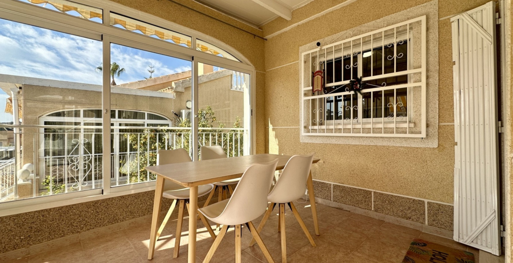 Resale - Villa - Orihuela Costa - Los Dolses