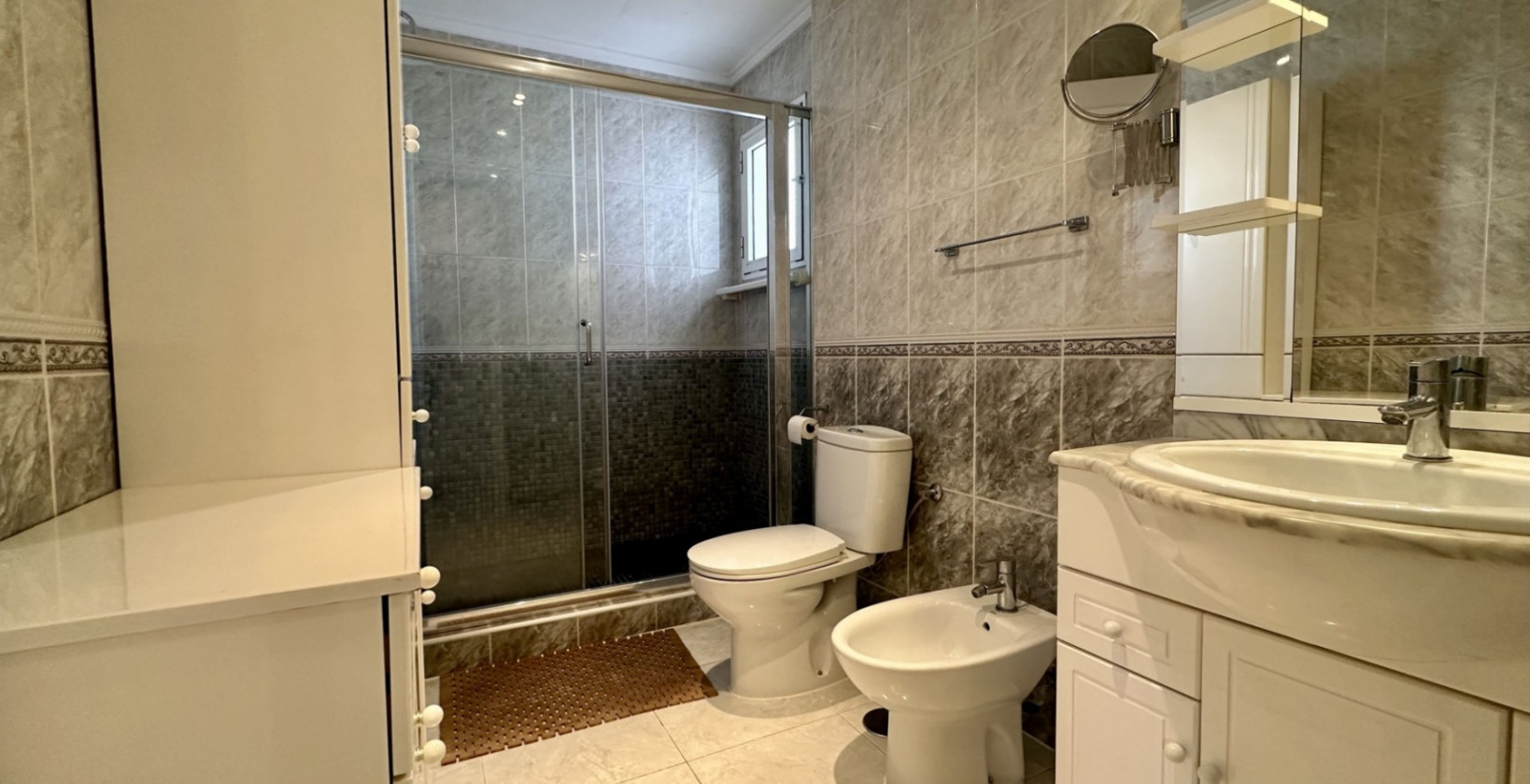 Resale - Villa - Orihuela Costa - Los Dolses