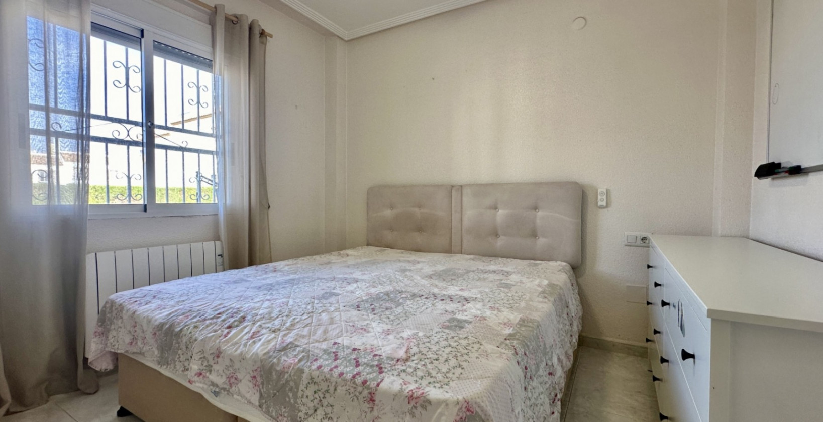 Resale - Villa - Orihuela Costa - Los Dolses