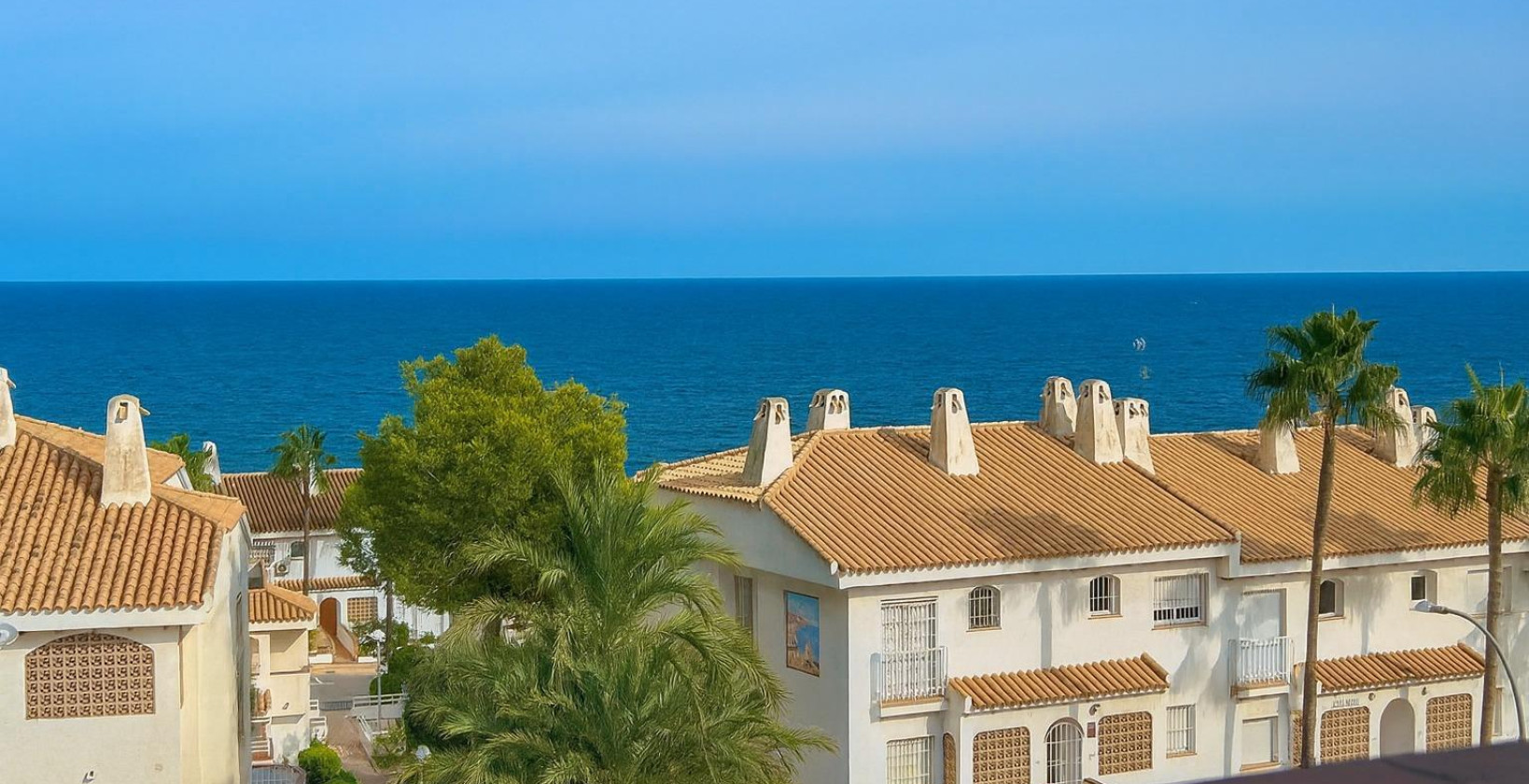 Resale - Apartment / flat - Orihuela Costa - Aguamarina