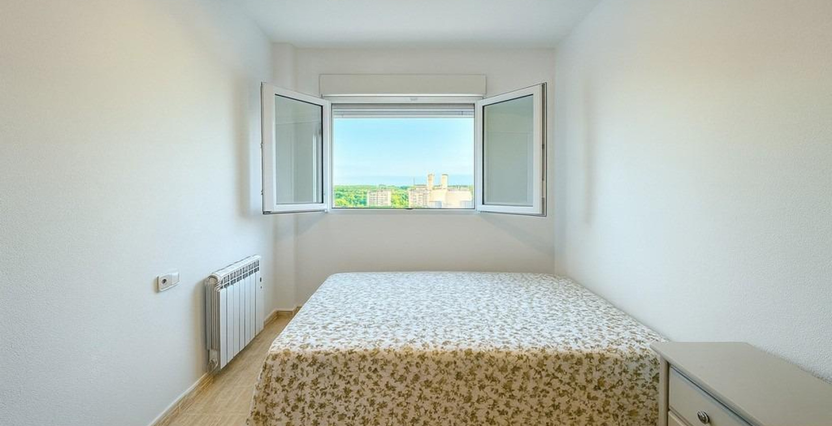 Resale - Apartment / flat - Orihuela Costa - Aguamarina