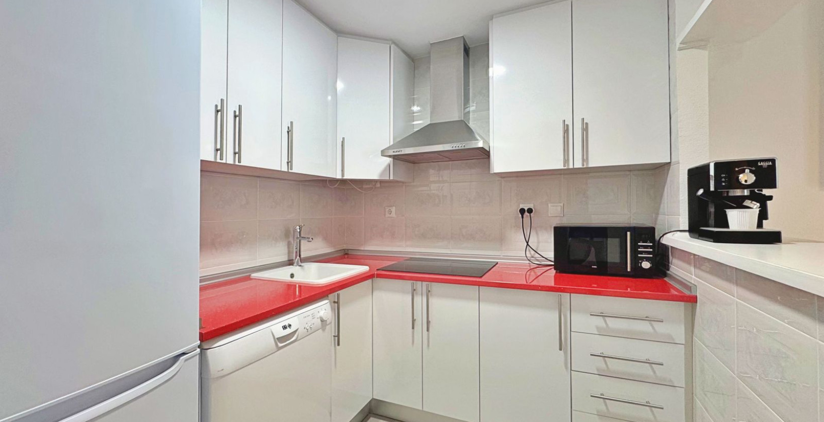 Resale - Apartment / flat - Torrevieja - La Mata