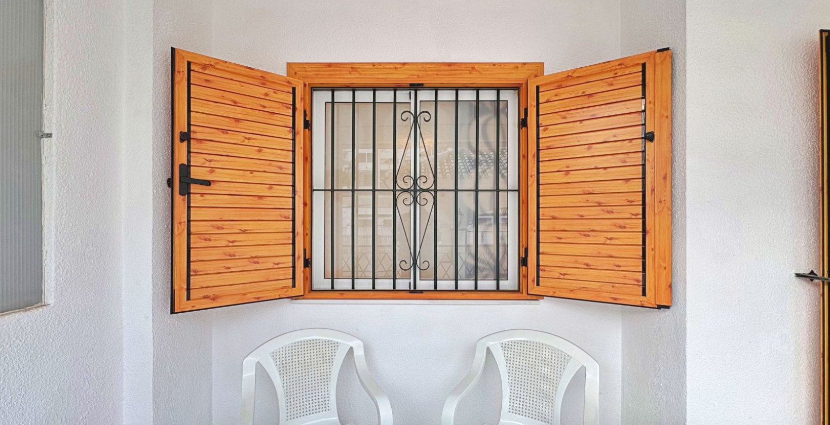 Resale - Apartment / flat - Torrevieja - La Mata