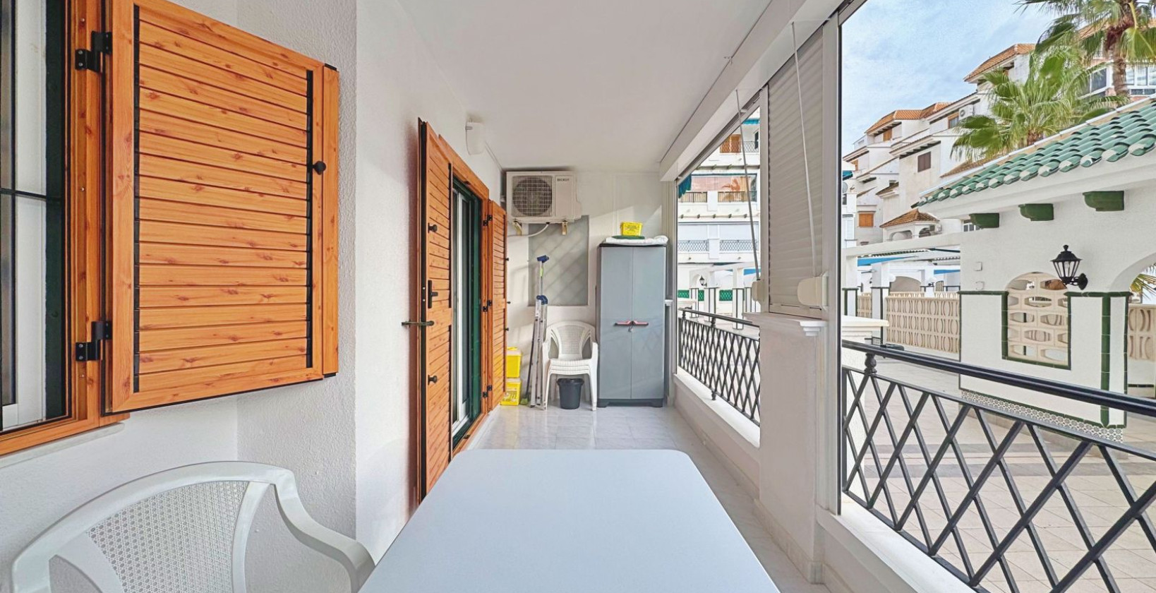 Resale - Apartment / flat - Torrevieja - La Mata