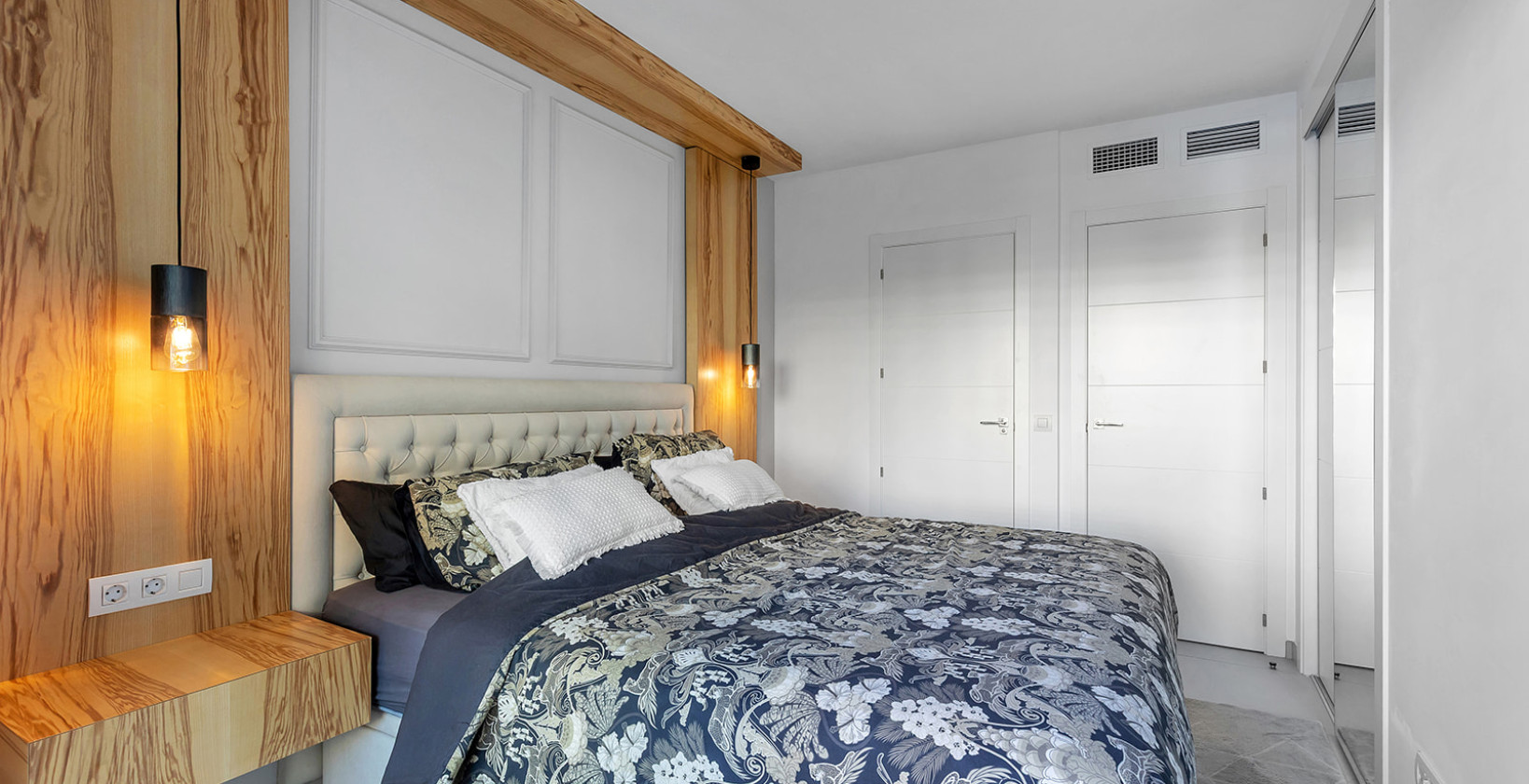 Resale - Apartment / flat - Torrevieja - Punta Prima