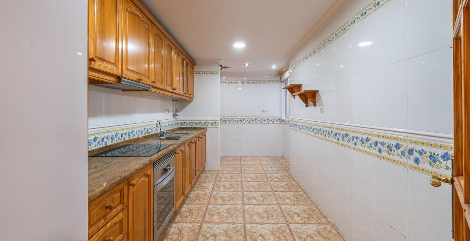 Resale - Apartment / flat - Torrevieja - Centro