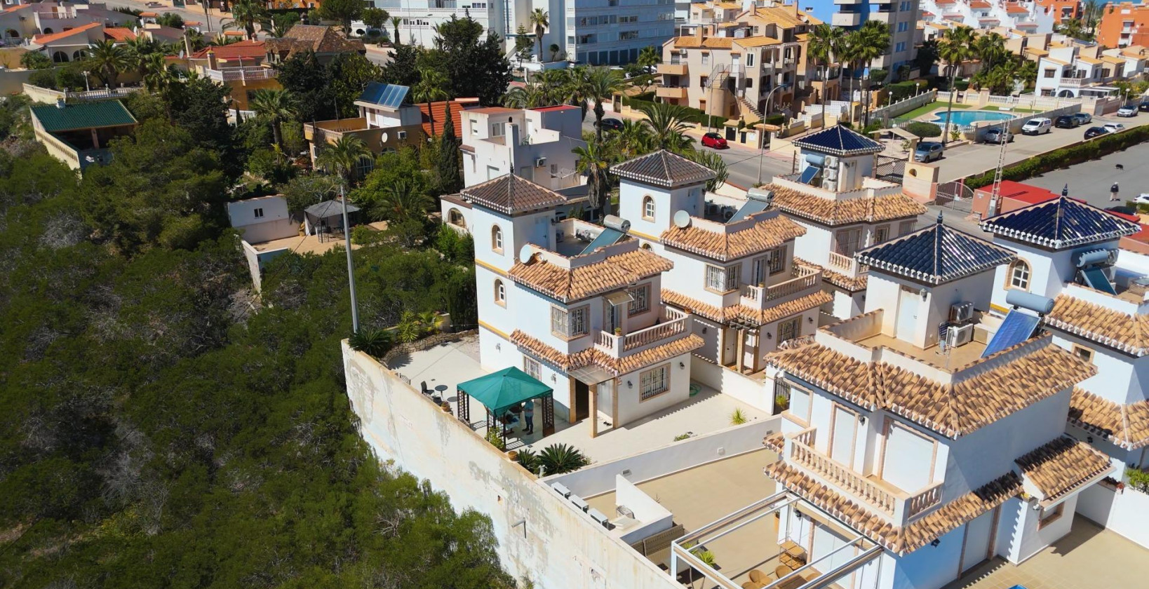 Resale - Villa - Torrevieja - La Mata