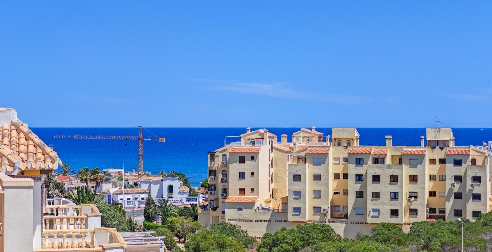 Resale - Villa - Torrevieja - La Mata