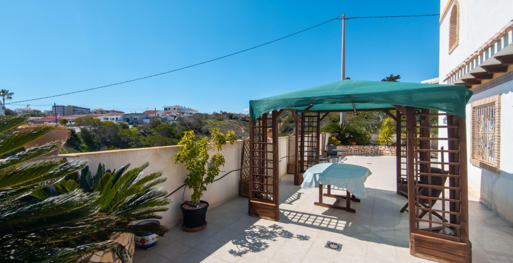 Resale - Villa - Torrevieja - La Mata