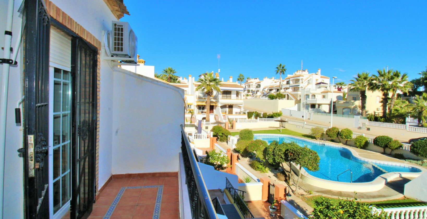 Resale - Townhouse - Villamartín - Los Dolses