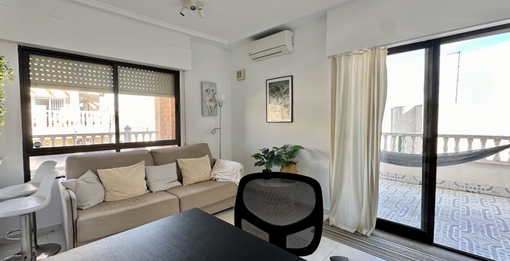 Reventa - Apartamento / piso - Torrevieja