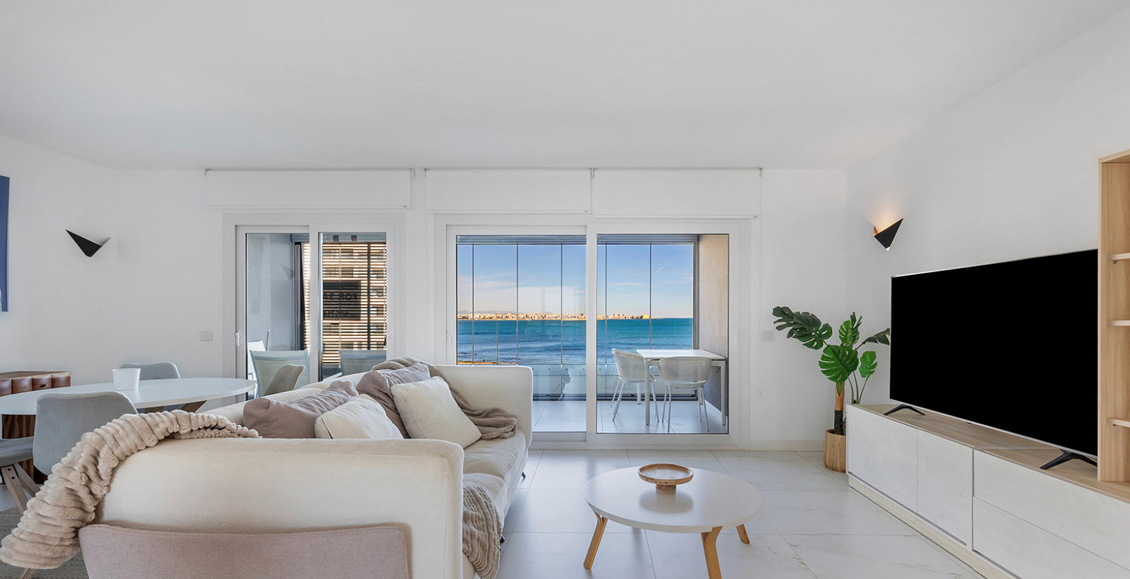 Resale - Apartment / flat - Torrevieja - Punta Prima