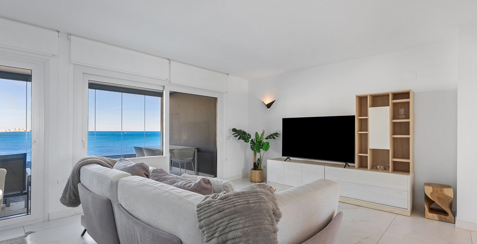 Resale - Apartment / flat - Torrevieja - Punta Prima