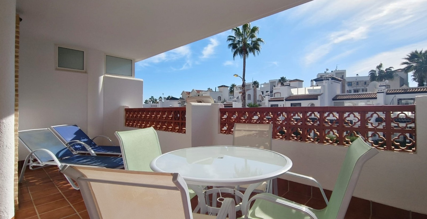 Resale - Apartment / flat - Orihuela Costa - Villamartín