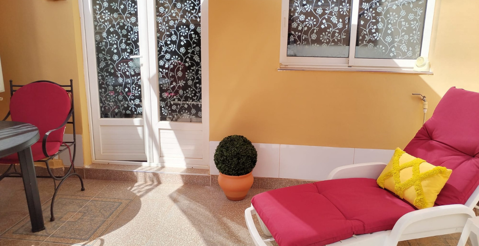 Resale - Apartment / flat - Torrevieja - El Chaparral