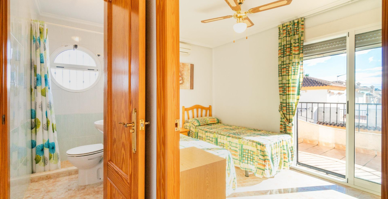 Resale - Villa - Orihuela Costa - Playa Flamenca