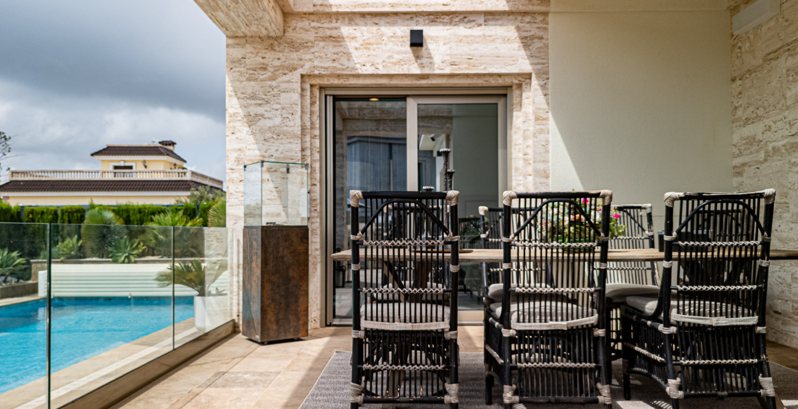 Resale - Villa - La Zenia - Beachside