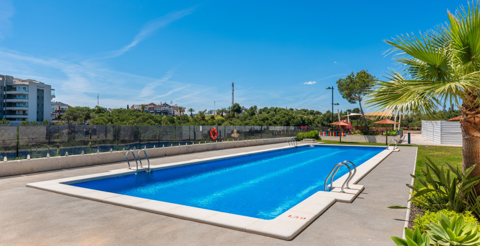 Resale - Apartment / flat - Orihuela Costa - Los Dolses