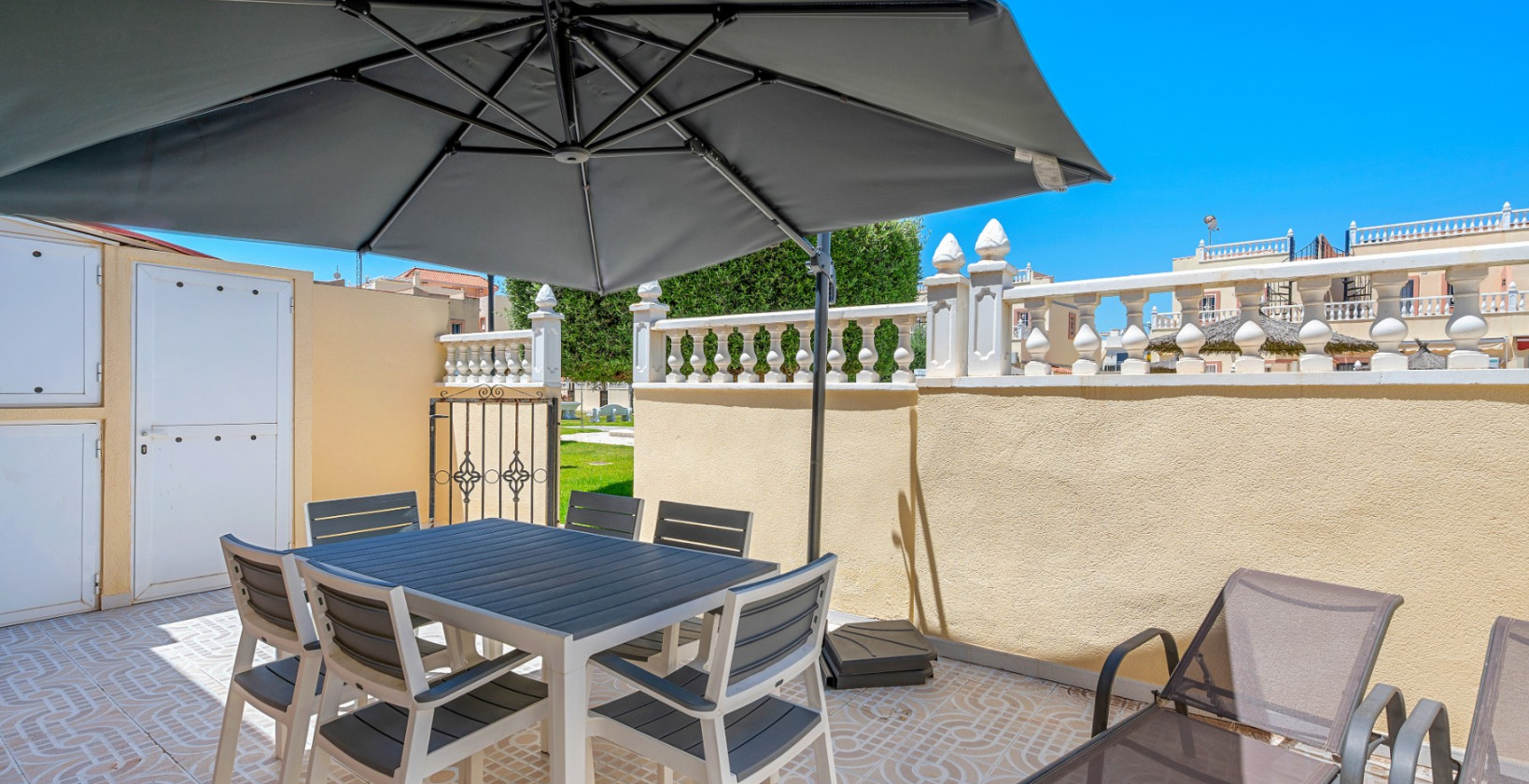 Resale - Townhouse - Orihuela Costa - La Zenia