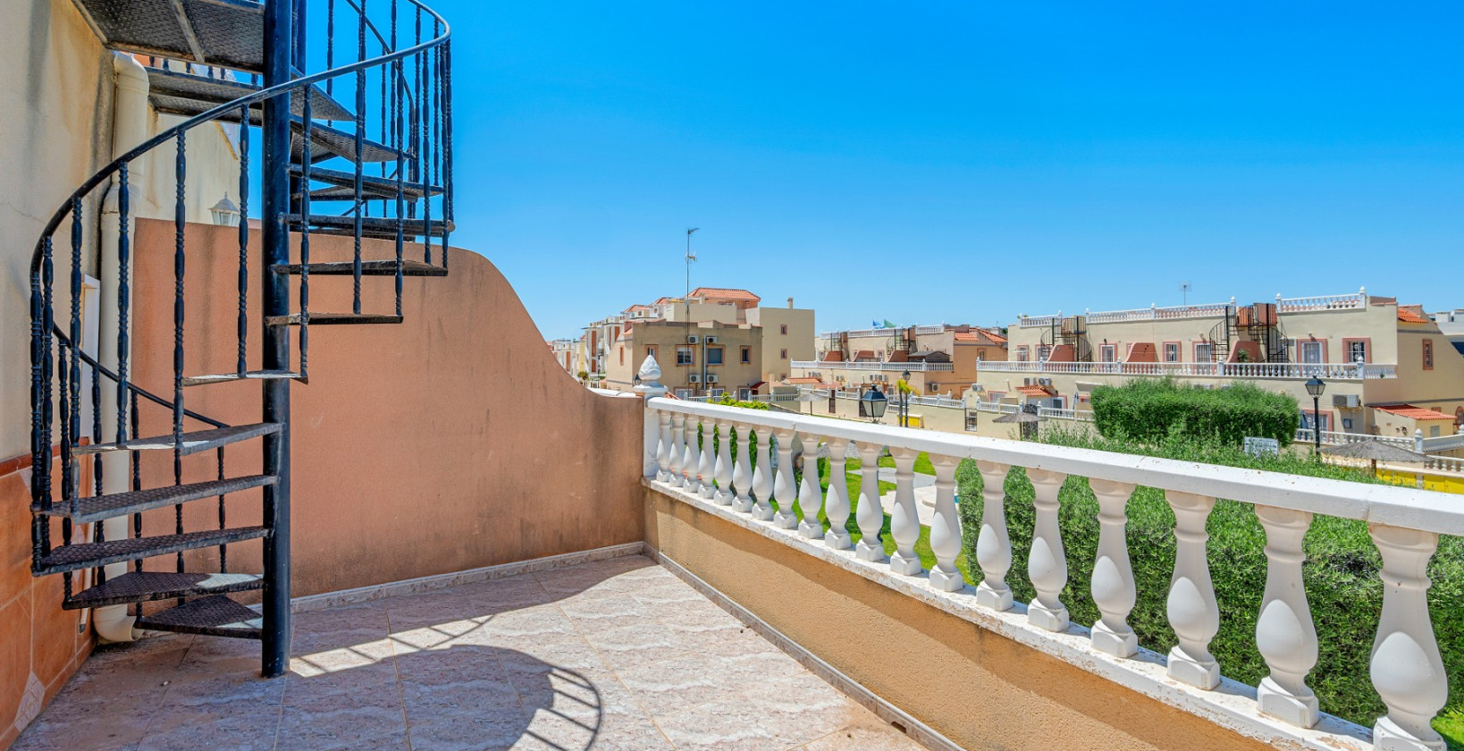 Resale - Townhouse - Orihuela Costa - La Zenia