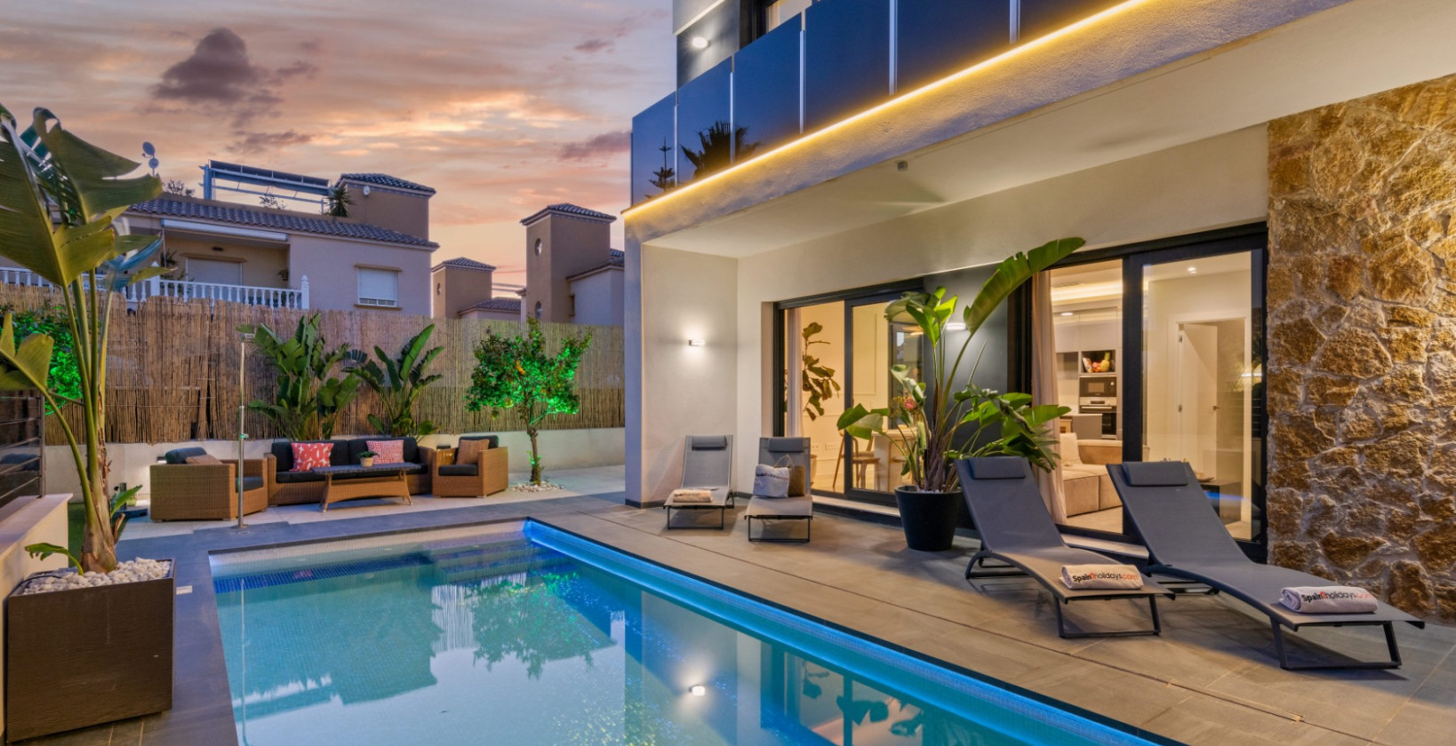 Resale - Villa - Orihuela Costa - Lomas de Campoamor