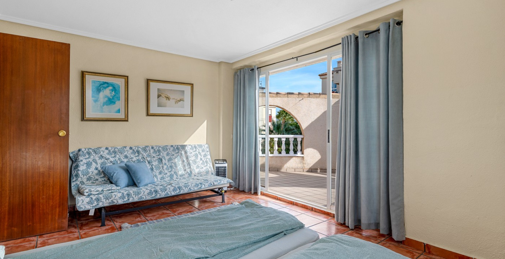 Resale - Villa - Orihuela Costa - Playa Flamenca