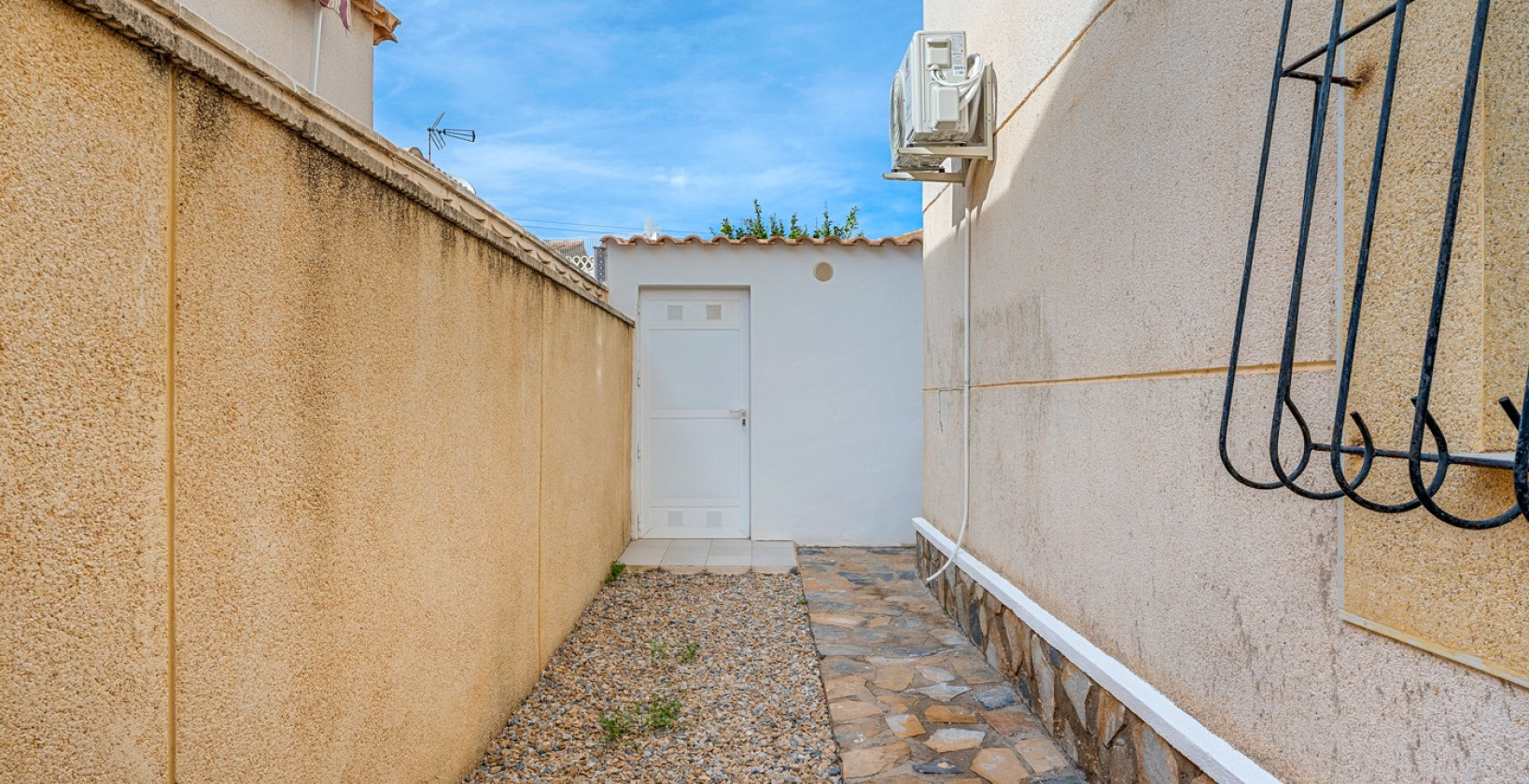 Resale - Villa - Orihuela Costa - Playa Flamenca
