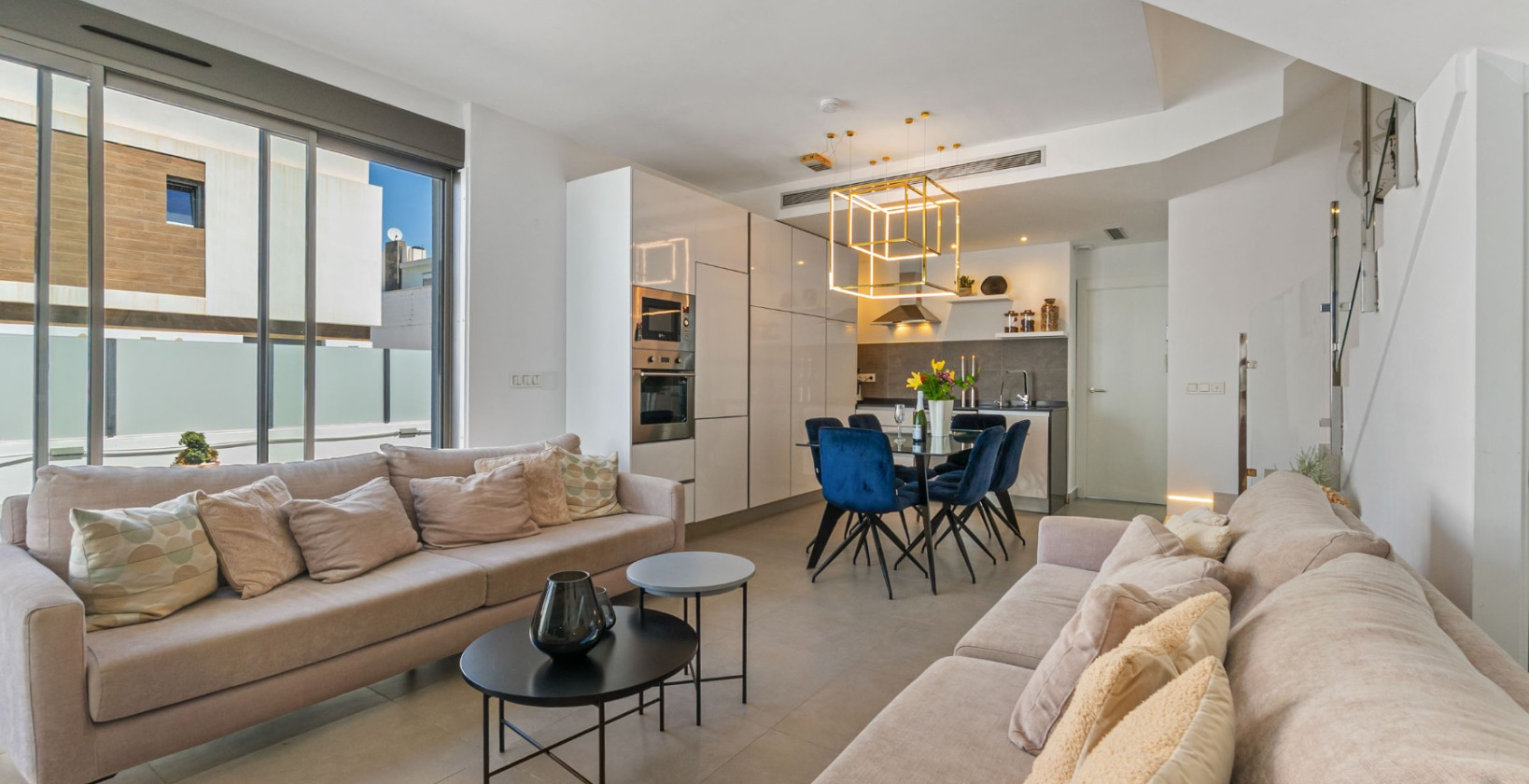 Resale - Villa - Orihuela Costa - Villamartín