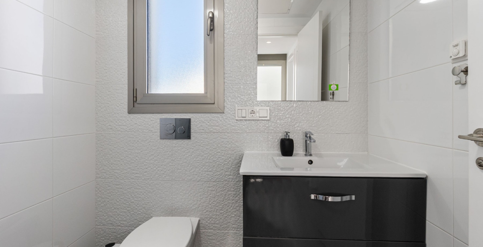 Resale - Villa - Orihuela Costa - Villamartín