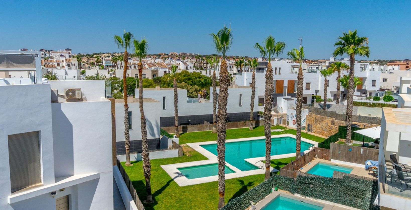 Resale - Villa - Orihuela Costa - Villamartín