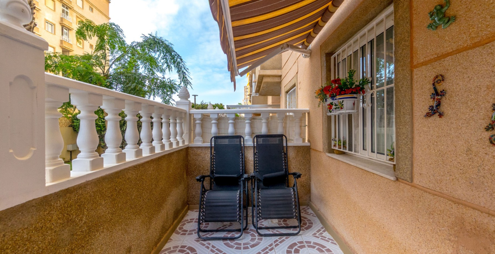 Resale - Apartment / flat - Torrevieja - Centro