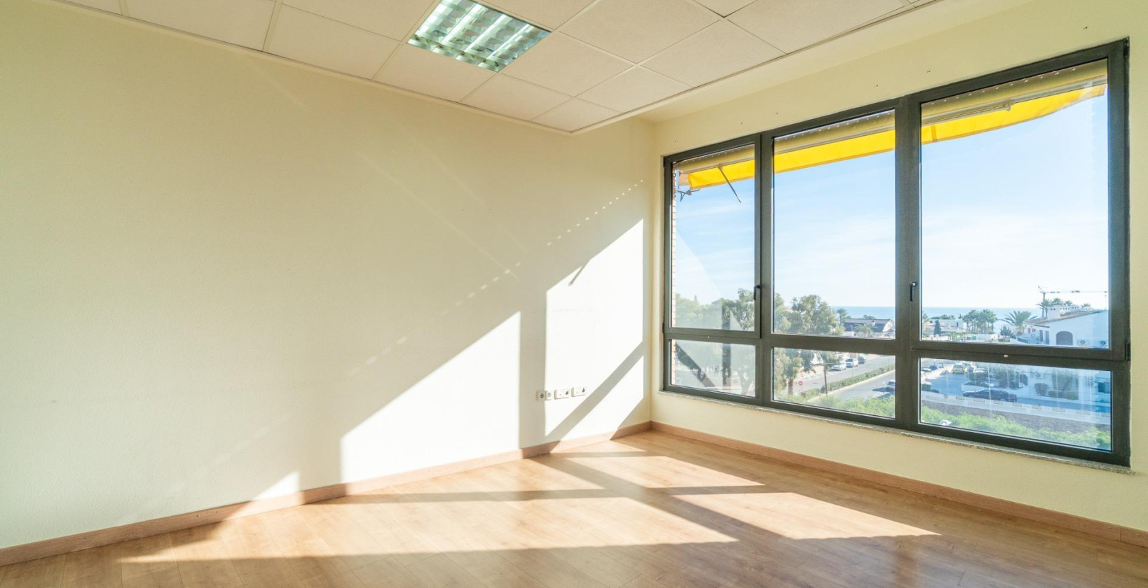 Long time Rental - Commercial - Orihuela Costa - Playa Flamenca