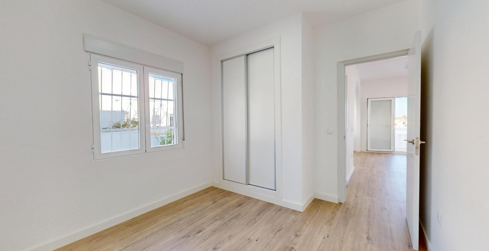 Resale - Apartment / flat - San Miguel de Salinas - BLUE LAGOON