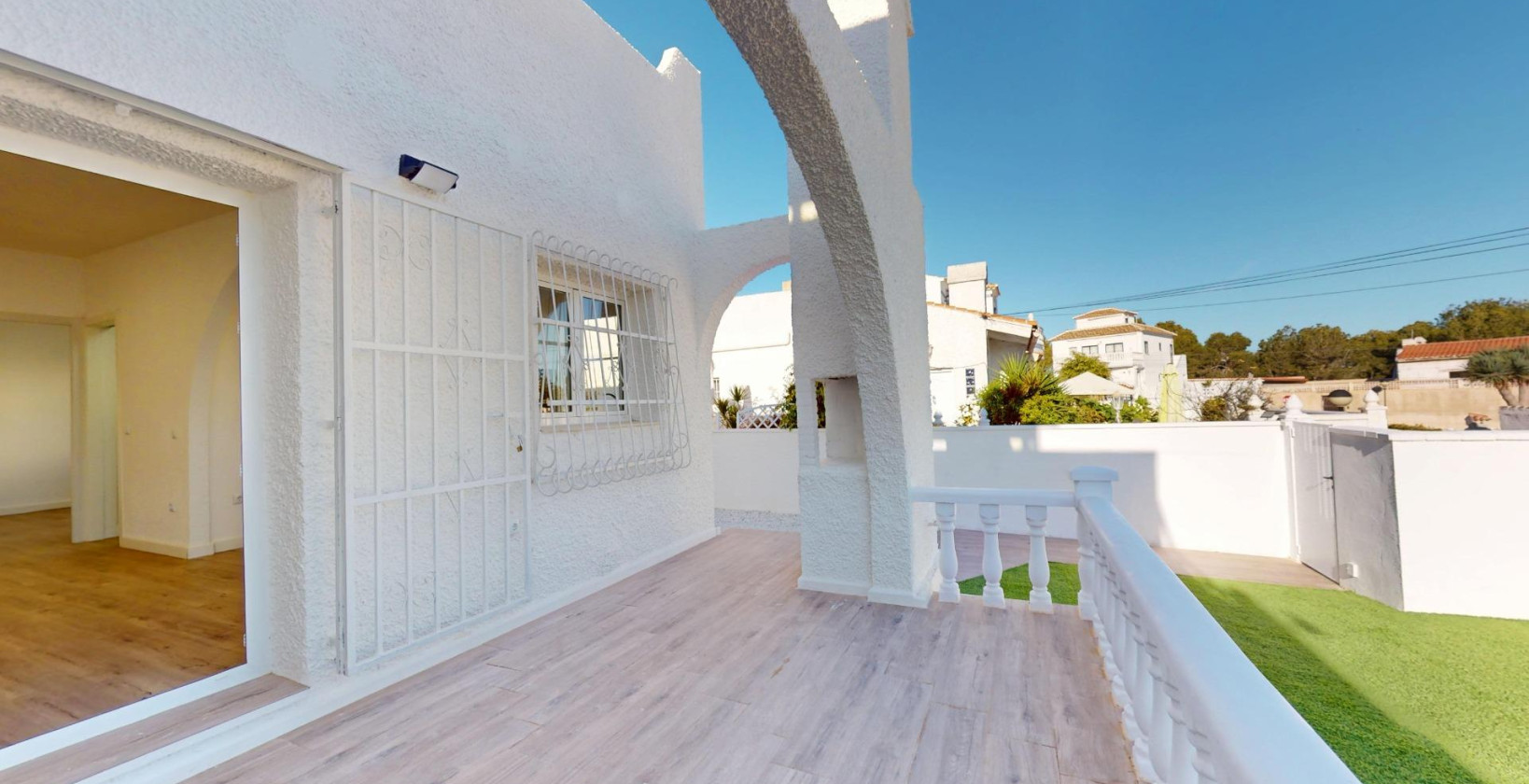 Resale - Apartment / flat - San Miguel de Salinas - BLUE LAGOON